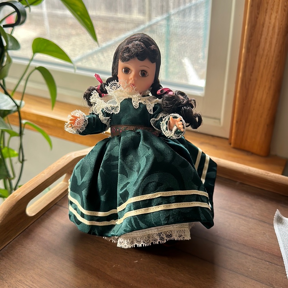 MADAME ALEXANDER LITTLE WOMEN BETH 8" DOLL 14525 G61